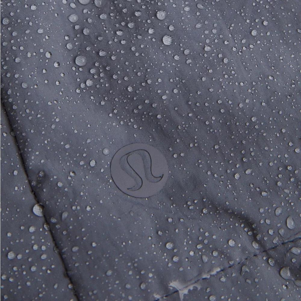 Lululemon Water Resistant Gray Women's Jacket - Picture 8 of 13